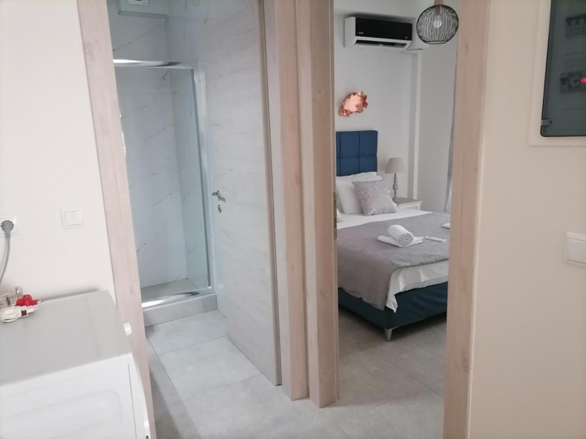Petrani Suite 1 Néa Péramos المظهر الخارجي الصورة